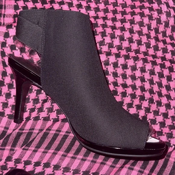 Life Stride Velocity Memory Foam Black Women's Heels Size 9.5 Peep Toe Booties - Picture 5 of 15